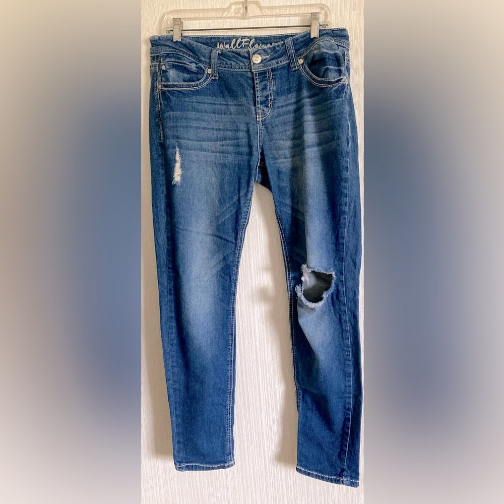 Wallflower jeans